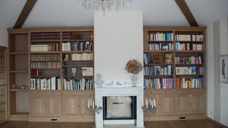 bookcase villa Cratogne